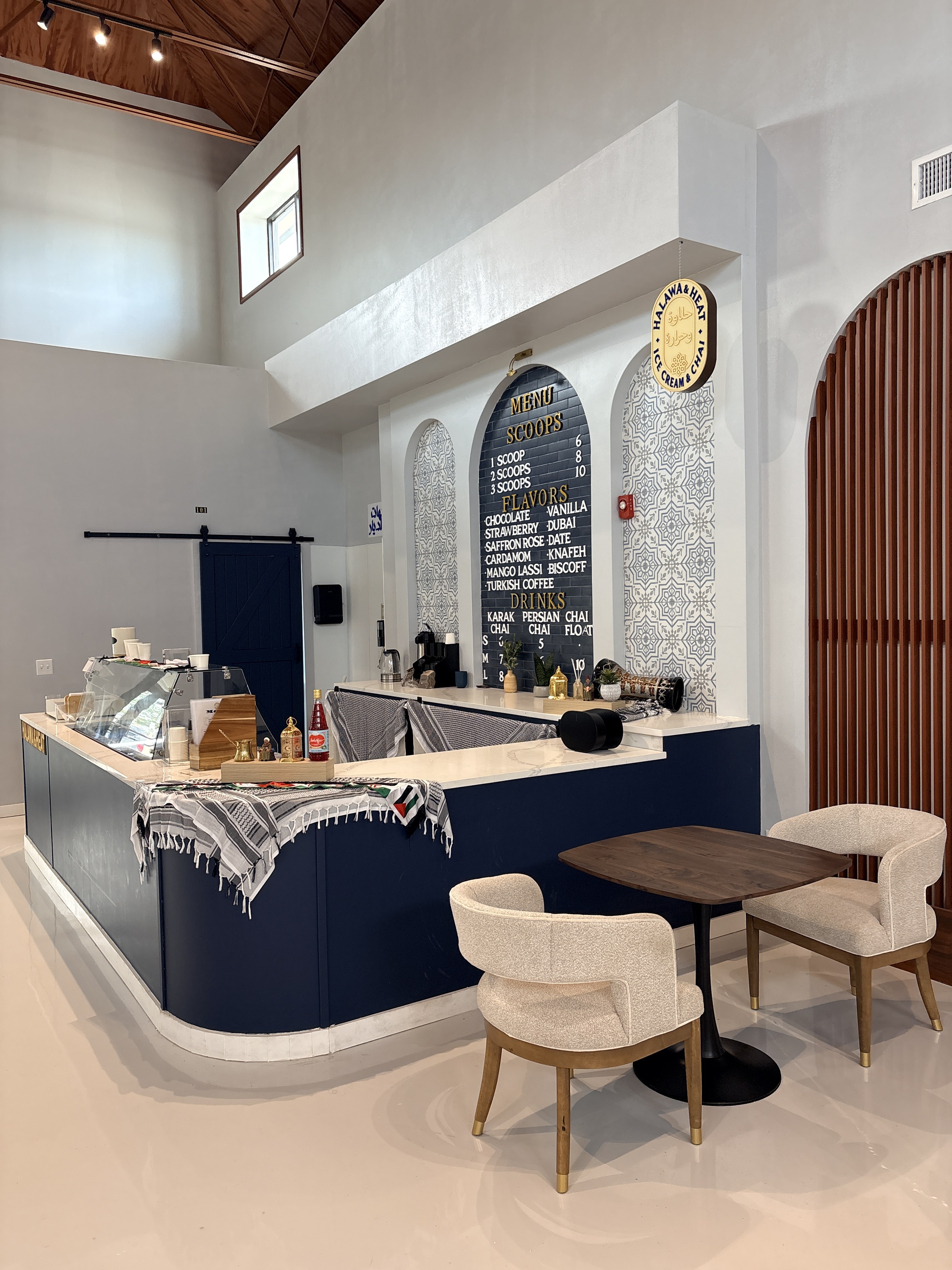 Halawa & Heat shop counter in Nashville